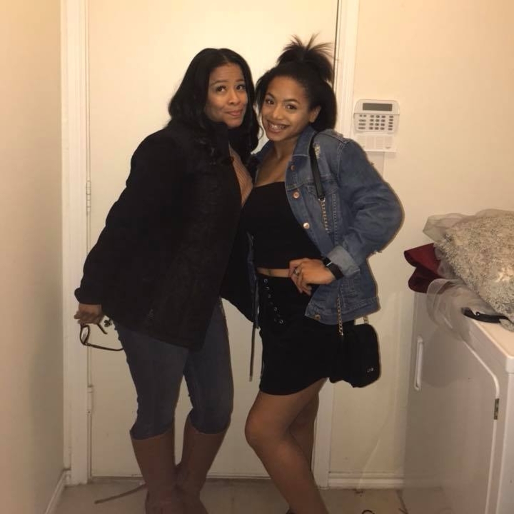 Meet your Posher, Oriana